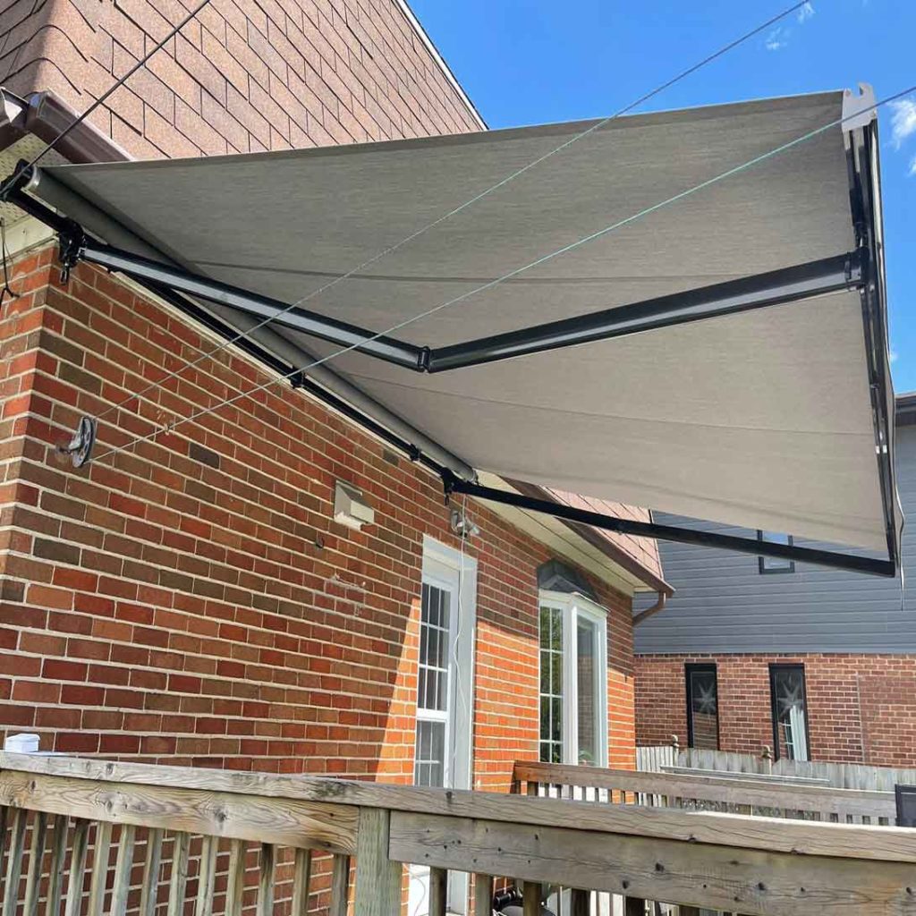 Retractable awning, retractable awnings for decks, retractable awnings motorized